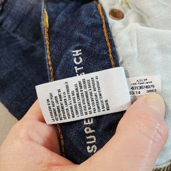 American Eagle Outfitters Super Stretch Womens Size 4 Shortie Denim Jean Shorts - Picture 5 of 13
